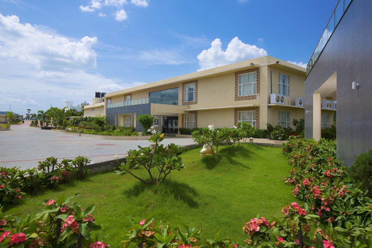 Landmark Pallavaa Beach Resorts Mahabalipuram Εξωτερικό φωτογραφία